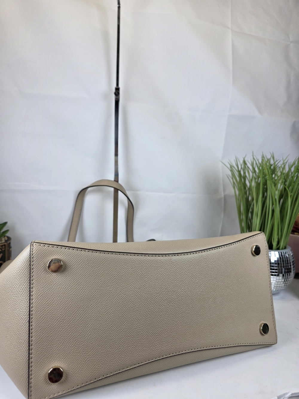 Michael Kors Nude Beige Saffiano Leather Tote Bag Work Laptop School Nwot - Picture 8 of 14